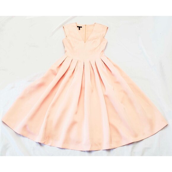 $1600 NWT Escada Womens Peach Pink Satin Fit & Flare Pleated Domera Dress 32 XS - Picture 2 of 12